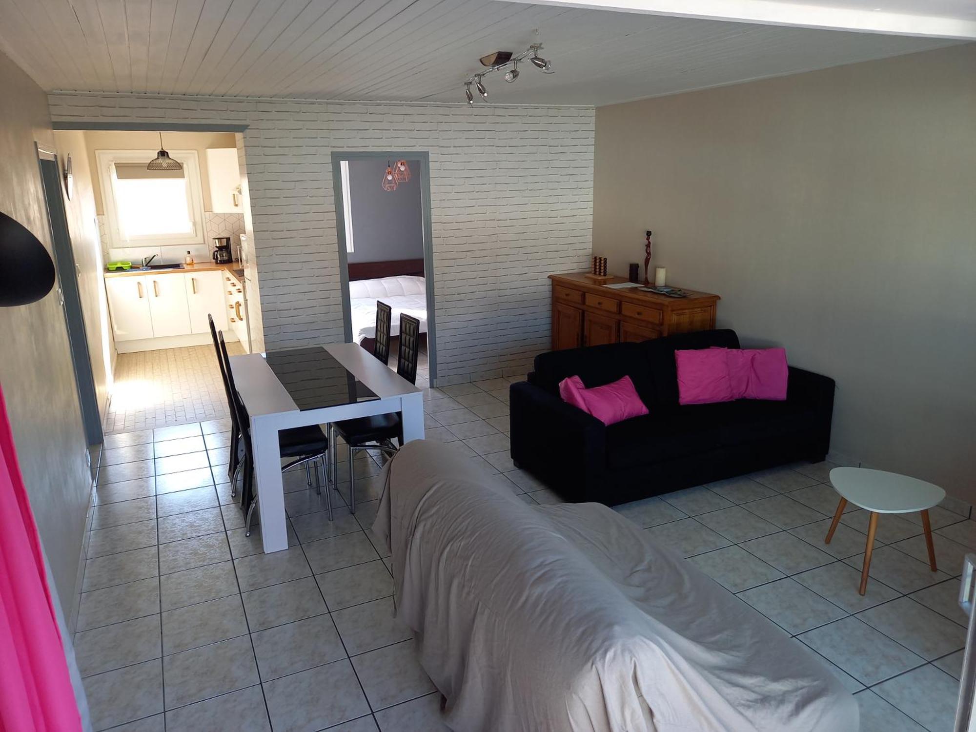 Appartement Spacieux Et Lumineux Secteur Petit Marche A 5 Min A Pied De La Plage سان جان دي مونت المظهر الخارجي الصورة